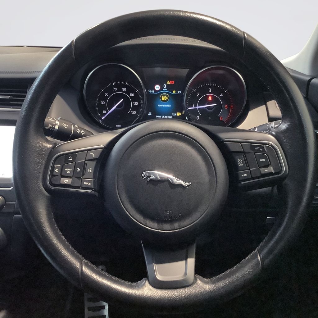 Used Jaguar E-Pace 2019 for sale - 77806231: Photo 16