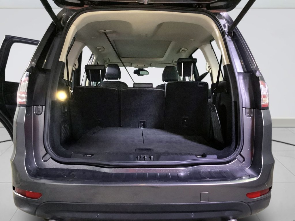 Used Ford Galaxy 2017 for sale - 76386059: Photo 16