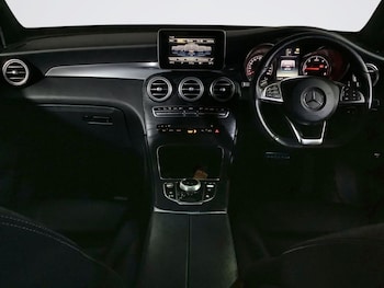 Used Mercedes-Benz GLC 2018 for sale - 76445832: Photo