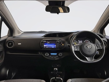 Used Toyota Yaris 2020 for sale - 79313075: Photo