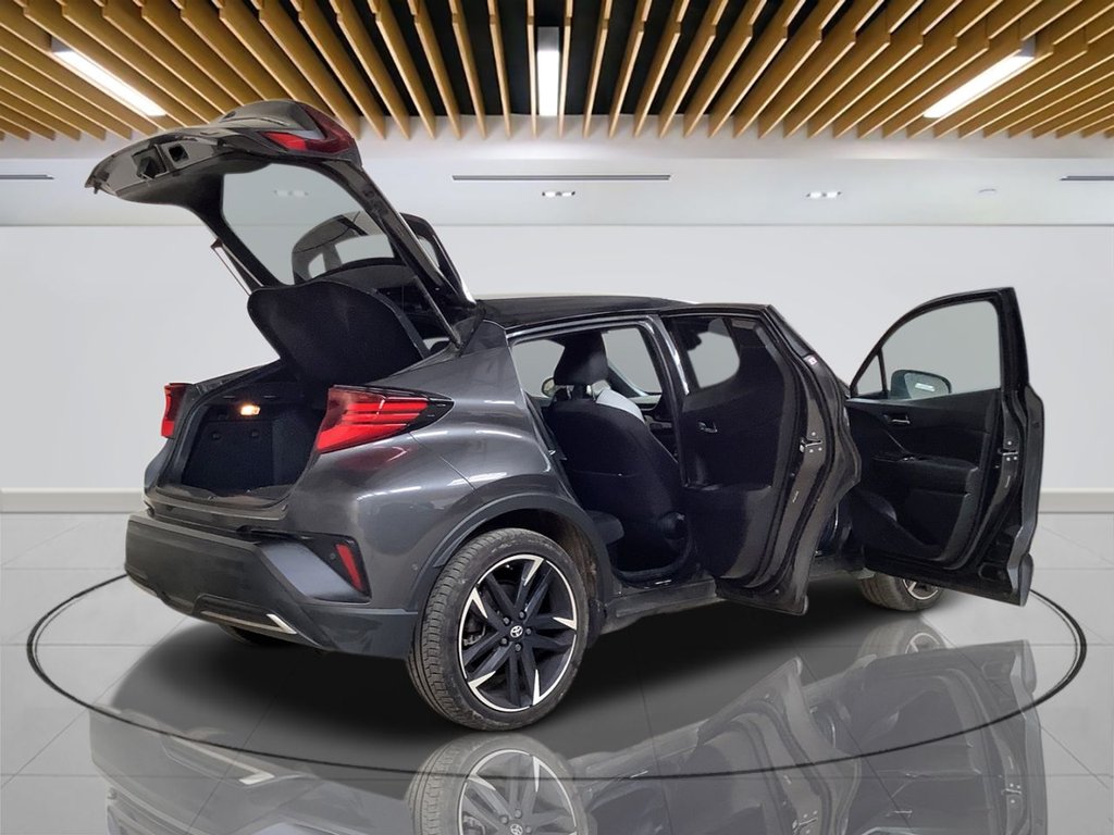 Used Toyota C-HR 2023 for sale - 77952373: Photo 10