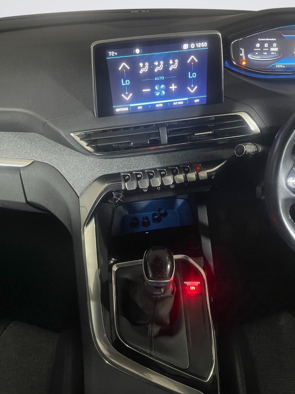 Used Peugeot 3008 2020 for sale - 76438977: Photo 25