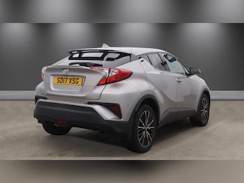Used Toyota C-HR 2017 for sale - 79209729: Photo