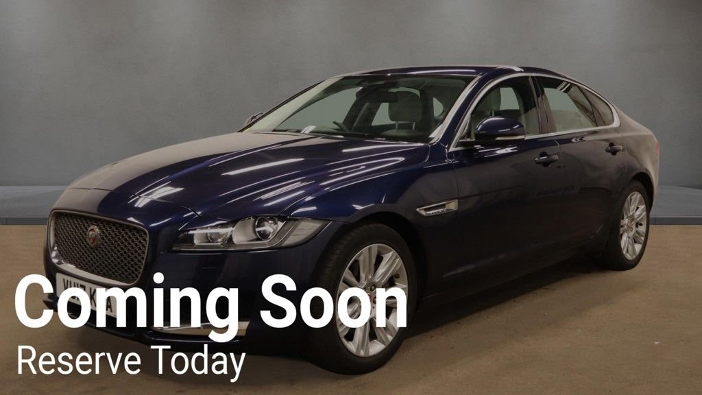 Used Jaguar XF 2017 for sale - 77990878: Photo 2