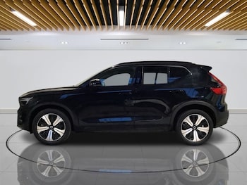 Used Volvo XC40 2022 for sale - 77520525: Photo