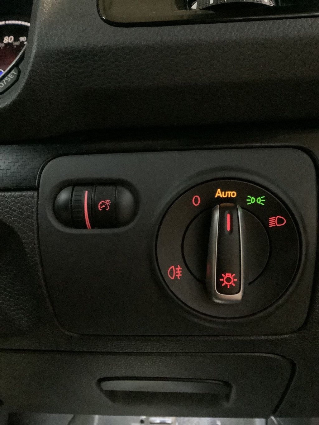 Used Volkswagen Scirocco 2016 for sale - 77038091: Photo 19