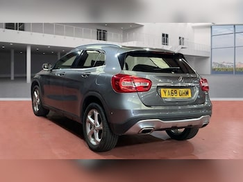 Used Mercedes-Benz GLA 2018 for sale - 75703970: Photo