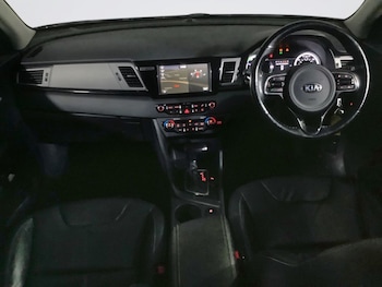 Used Kia Niro 2017 for sale - 75876551: Photo