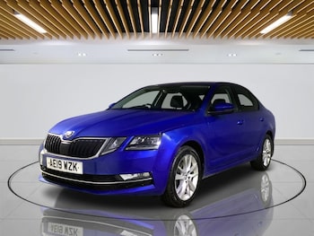 Used Skoda Octavia 2019 for sale - 76520609: Photo