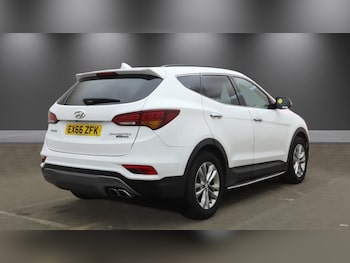 Used Hyundai Santa Fe 2016 for sale - 78372547: Photo