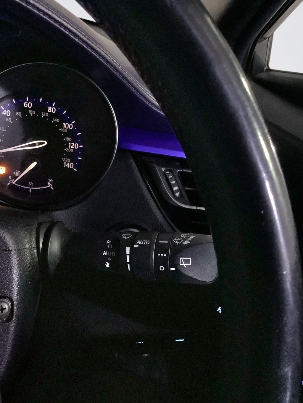 Used Toyota C-HR 2017 for sale - 76698164: Photo 21