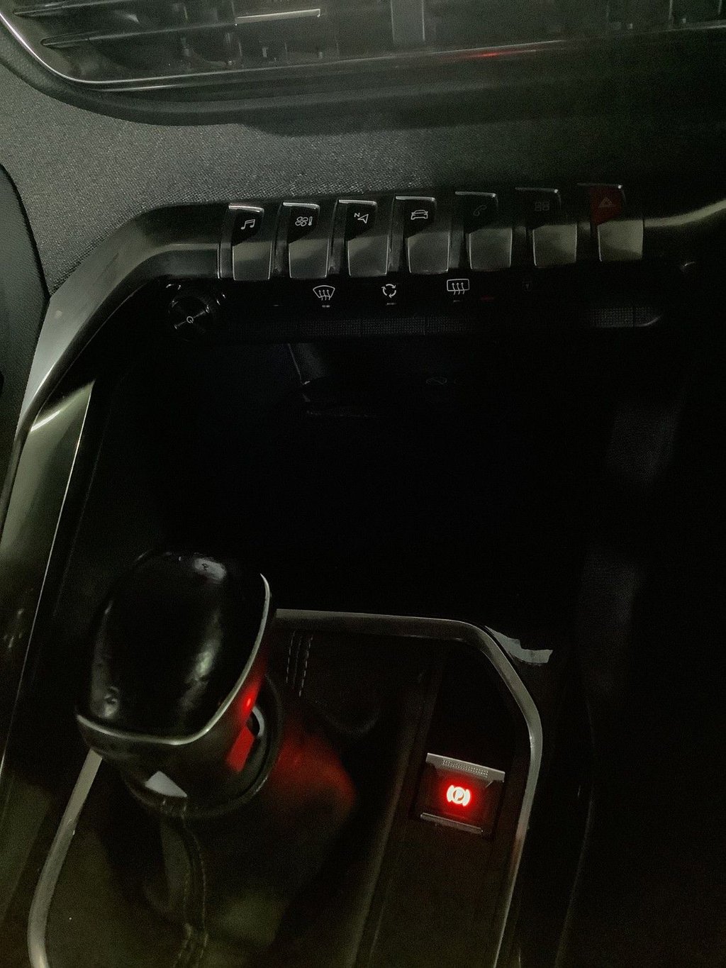 Used Peugeot 3008 2020 for sale - 76419985: Photo 24