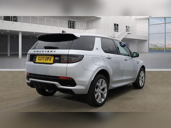 Used Land Rover Discovery Sport 2021 for sale - 76535485: Photo
