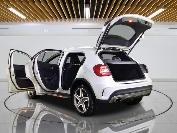 Used Mercedes-Benz GLA 2018 for sale - 76297213: Photo 10