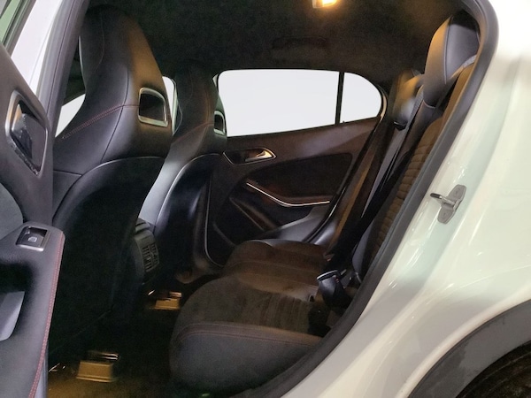 Used Mercedes-Benz GLA 2018 for sale - 76297213: Photo 13