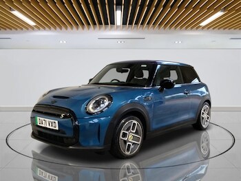 Used MINI Hatch 2021 for sale - 77463815: Photo