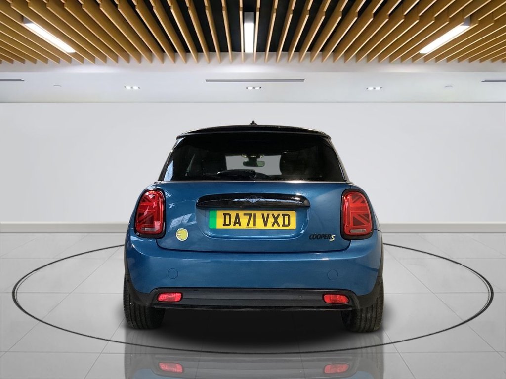 Used MINI Hatch 2021 for sale - 77463815: Photo 7