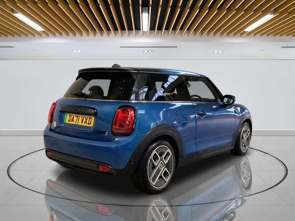 Used MINI Hatch 2021 for sale - 77463815: Photo 8