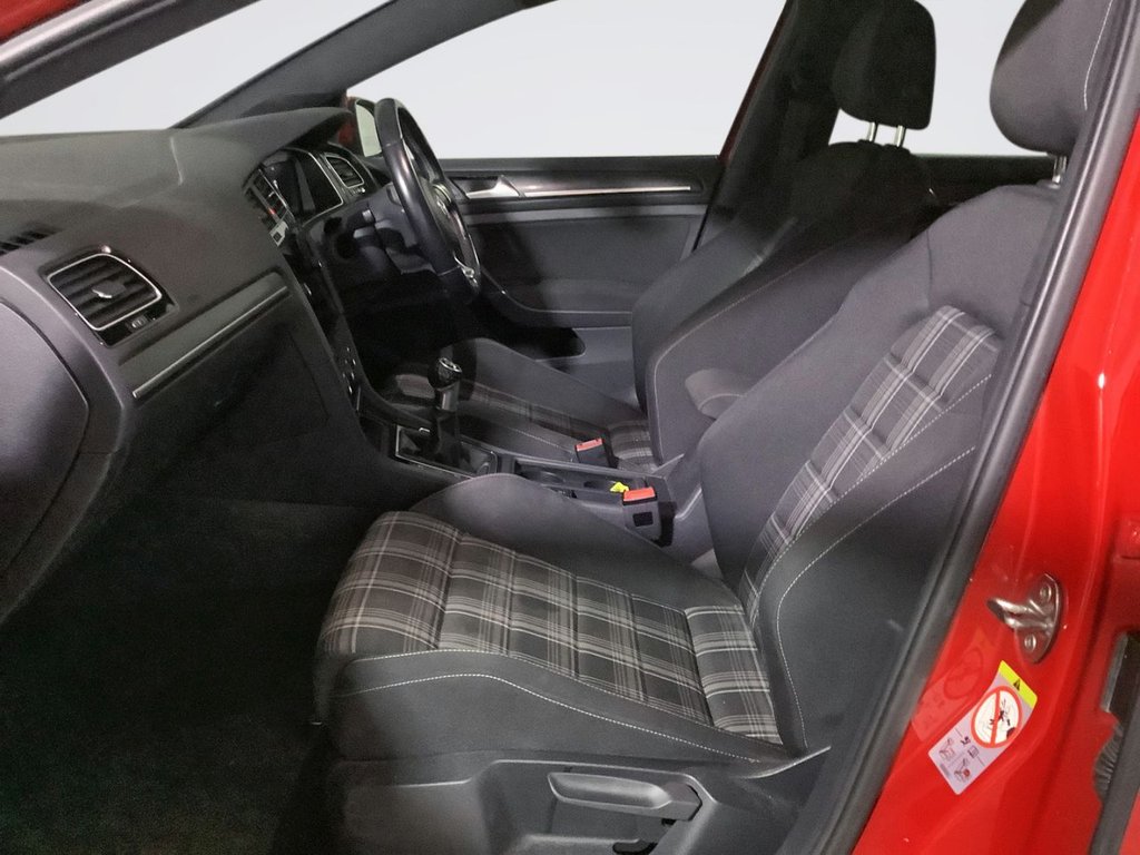 Used Volkswagen Golf 2018 for sale - 76185185: Photo 12