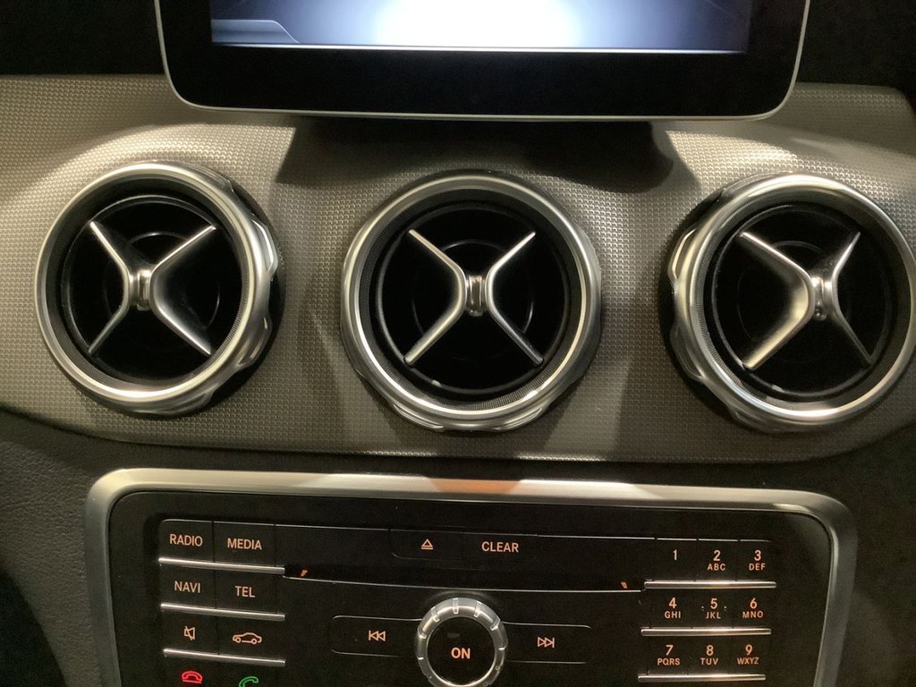 Used Mercedes-Benz GLA 2018 for sale - 77065199: Photo 22