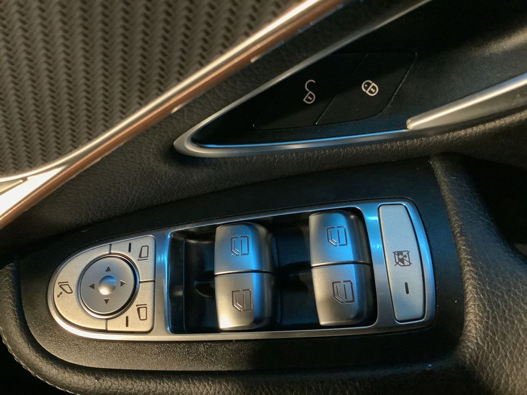 Used Mercedes-Benz EQC 2022 for sale - 77764601: Photo 24