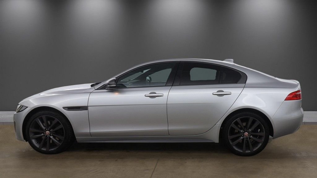 Used Jaguar XE 2018 for sale - 78068971: Photo 6