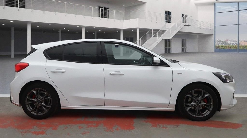 Used Ford Focus 2022 for sale - 76406555: Photo 5