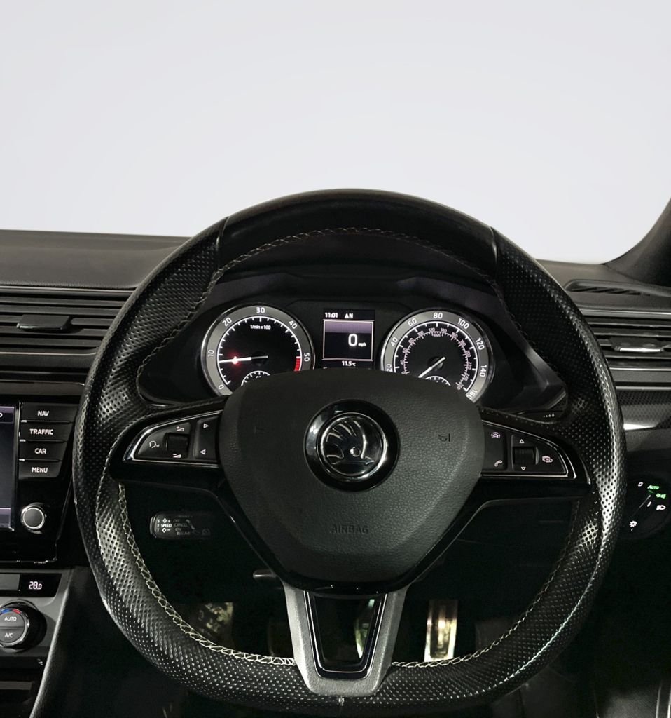 Used Skoda Superb 2017 for sale - 77407899: Photo 11