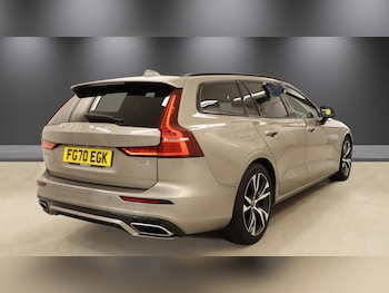 Used Volvo V60 2020 for sale - 78863615: Photo