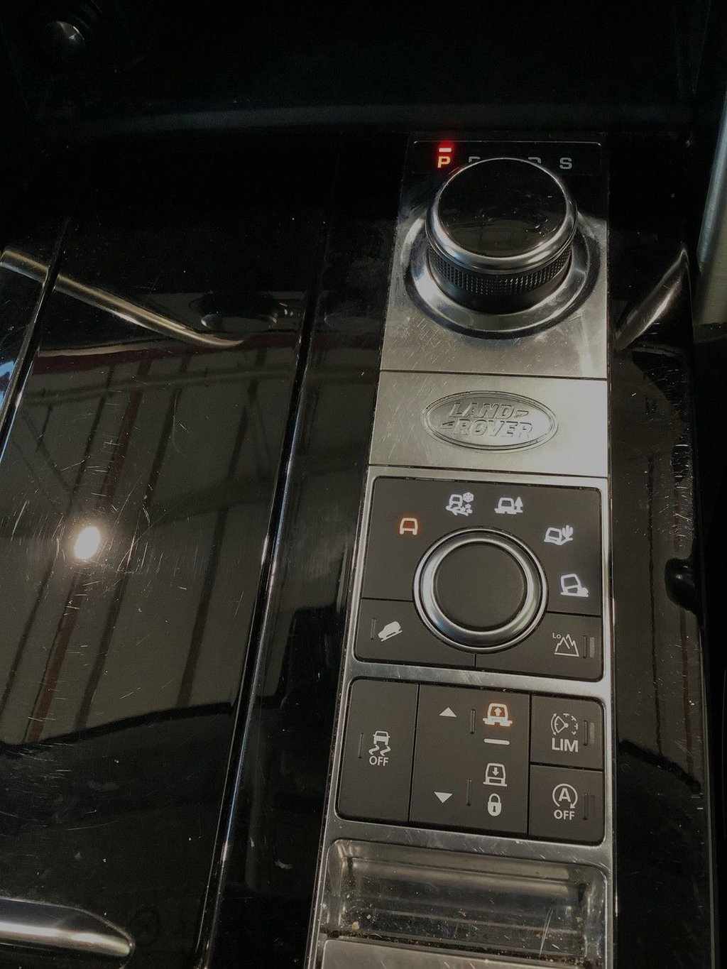 Used Land Rover Discovery 2018 for sale - 77080407: Photo 23