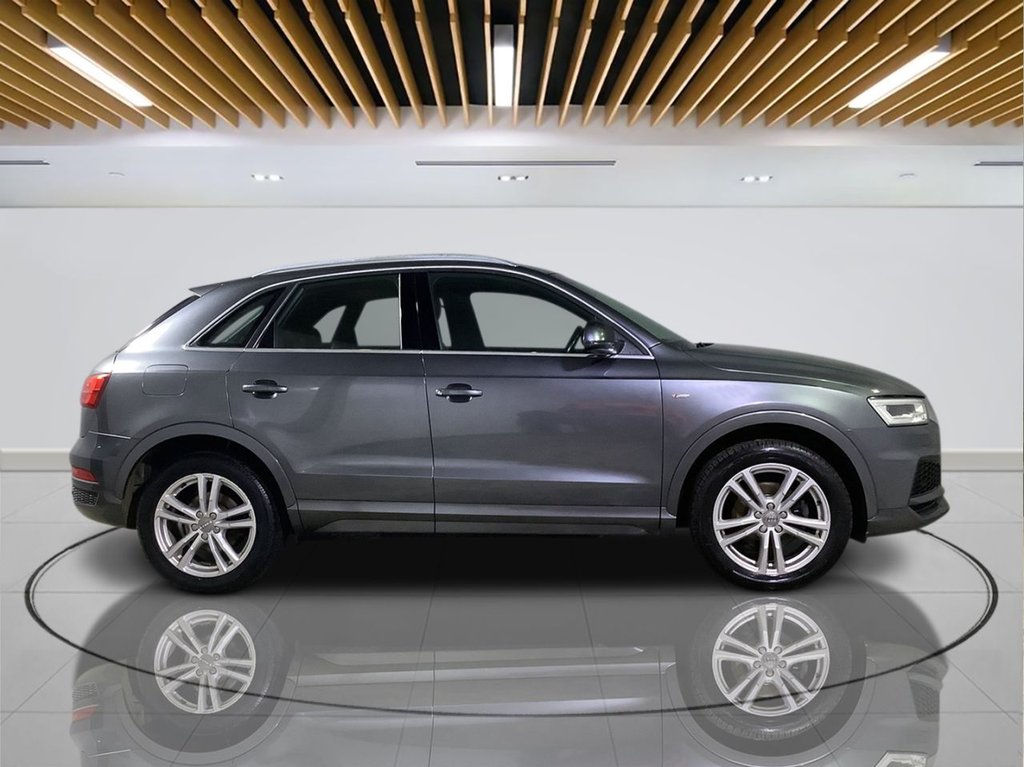 Used Audi Q3 2018 for sale - 77820473: Photo 9