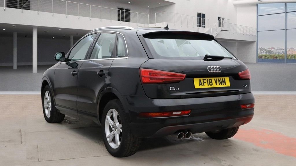Used Audi Q3 2018 for sale - 77436928: Photo 3