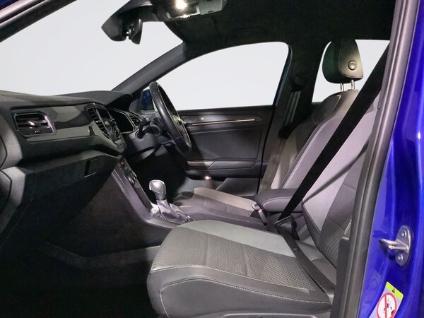 Used Volkswagen T-Roc 2021 for sale - 76048628: Photo 12