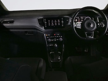 Used Volkswagen T-Roc 2021 for sale - 76048628: Photo 3