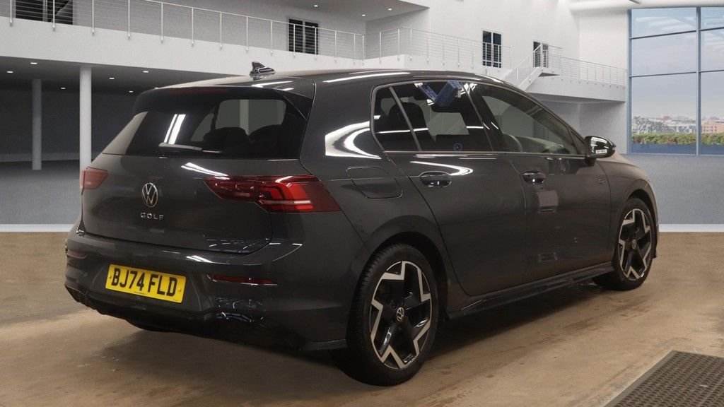 Used Volkswagen Golf 2024 for sale - 77427799: Photo 10