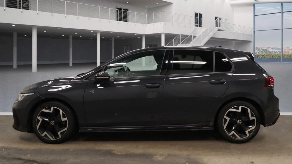 Used Volkswagen Golf 2024 for sale - 77427799: Photo 12