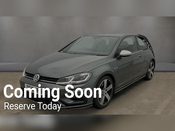 Used Volkswagen Golf 2018 for sale - 76546385: Photo