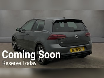 Used Volkswagen Golf 2018 for sale - 76546385: Photo