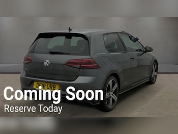 Used Volkswagen Golf 2018 for sale - 76546385: Photo