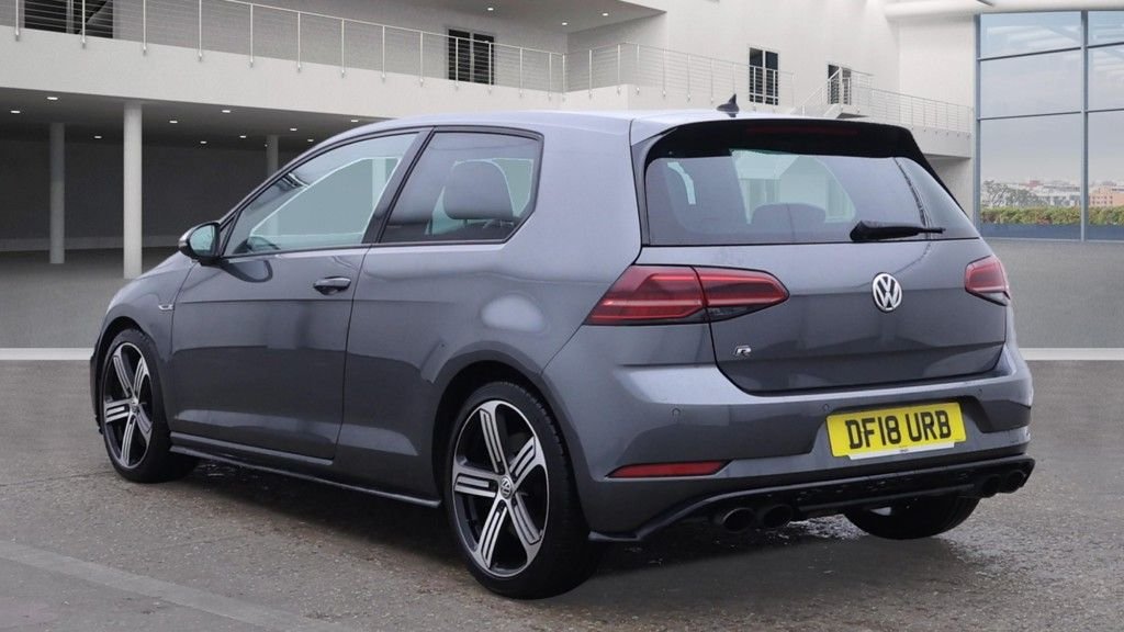 Used Volkswagen Golf 2018 for sale - 76546385: Photo 7