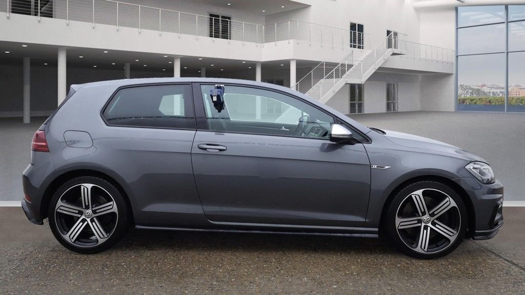 Used Volkswagen Golf 2018 for sale - 76546385: Photo 9