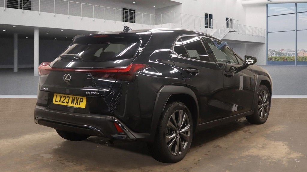 Used Lexus UX 2023 for sale - 76509580: Photo 4