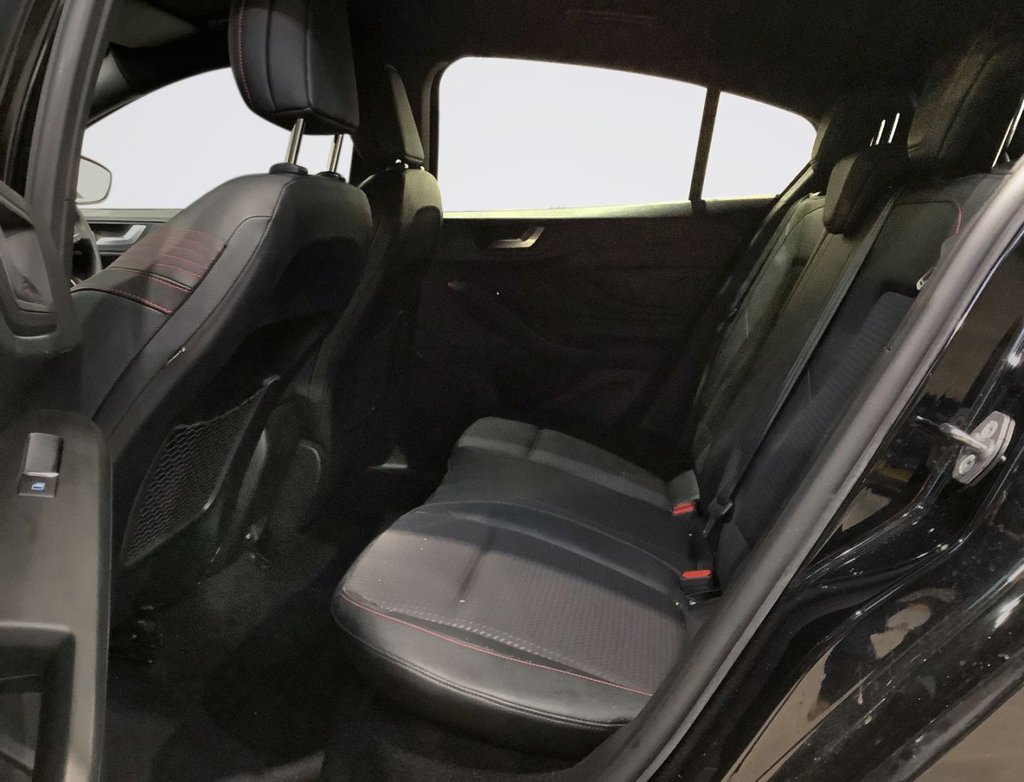 Used Ford Focus 2019 for sale - 77084112: Photo 13