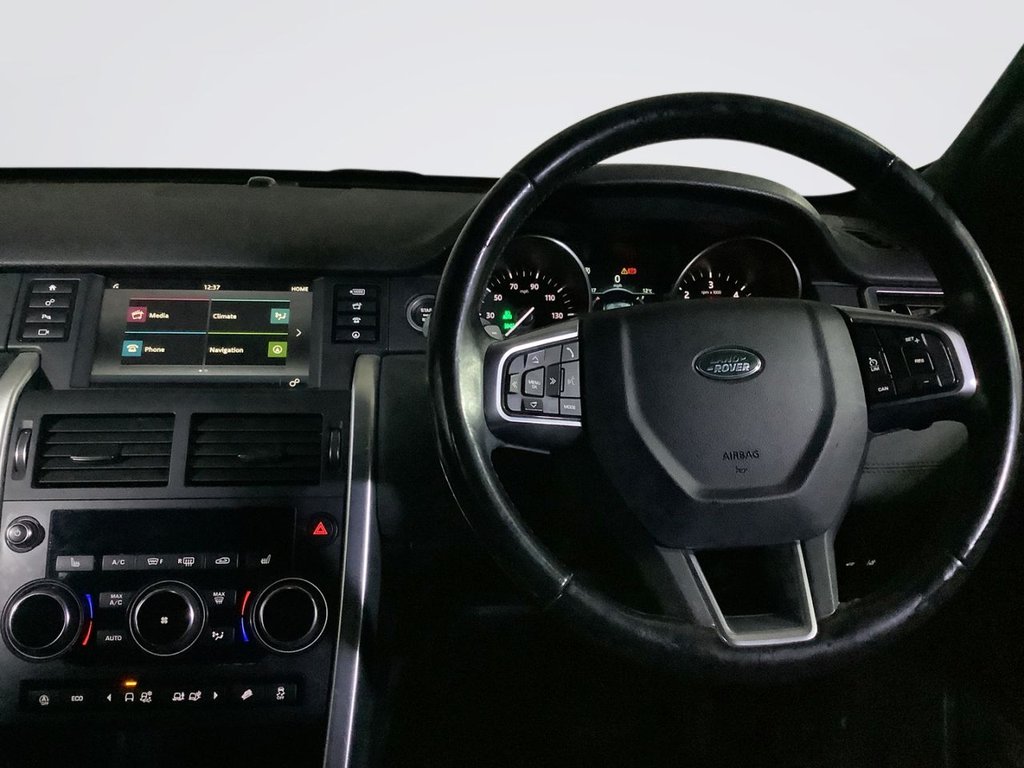 Used Land Rover Discovery Sport 2018 for sale - 76590881: Photo 18