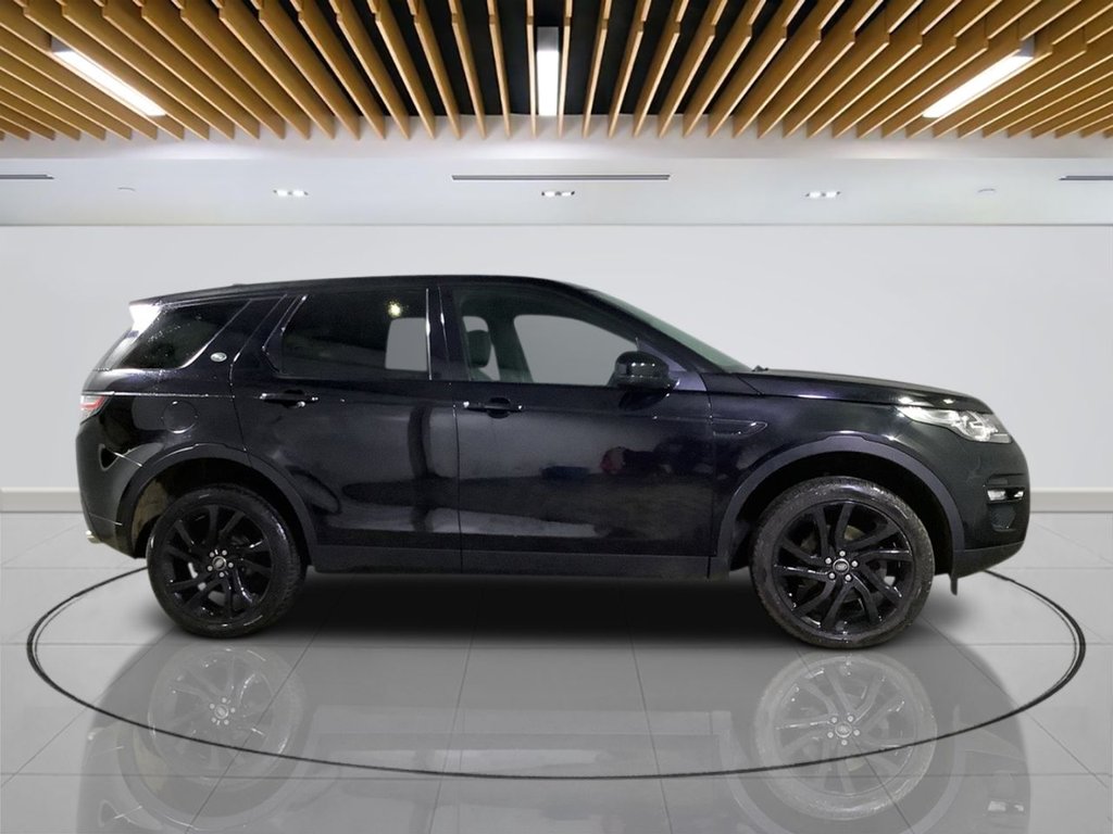 Used Land Rover Discovery Sport 2018 for sale - 76590881: Photo 9