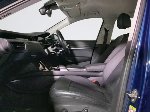 Used Audi e-tron 2020 for sale - 76202753: Photo 12