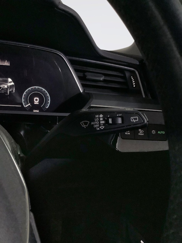 Used Audi e-tron 2020 for sale - 76202753: Photo 21