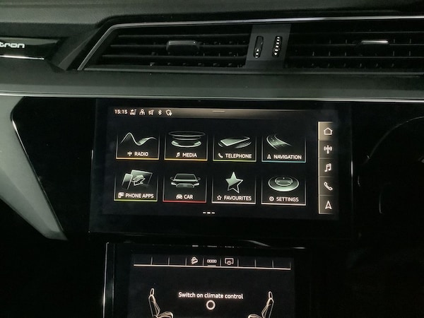 Used Audi e-tron 2020 for sale - 76202753: Photo 23