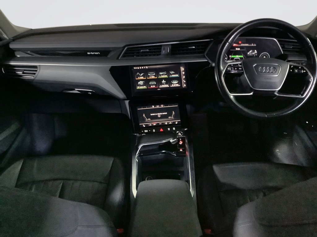 Used Audi e-tron 2020 for sale - 76202753: Photo 3