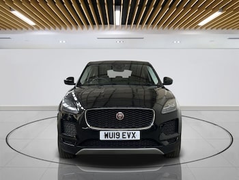 Used Jaguar E-Pace 2019 for sale - 79562633: Photo